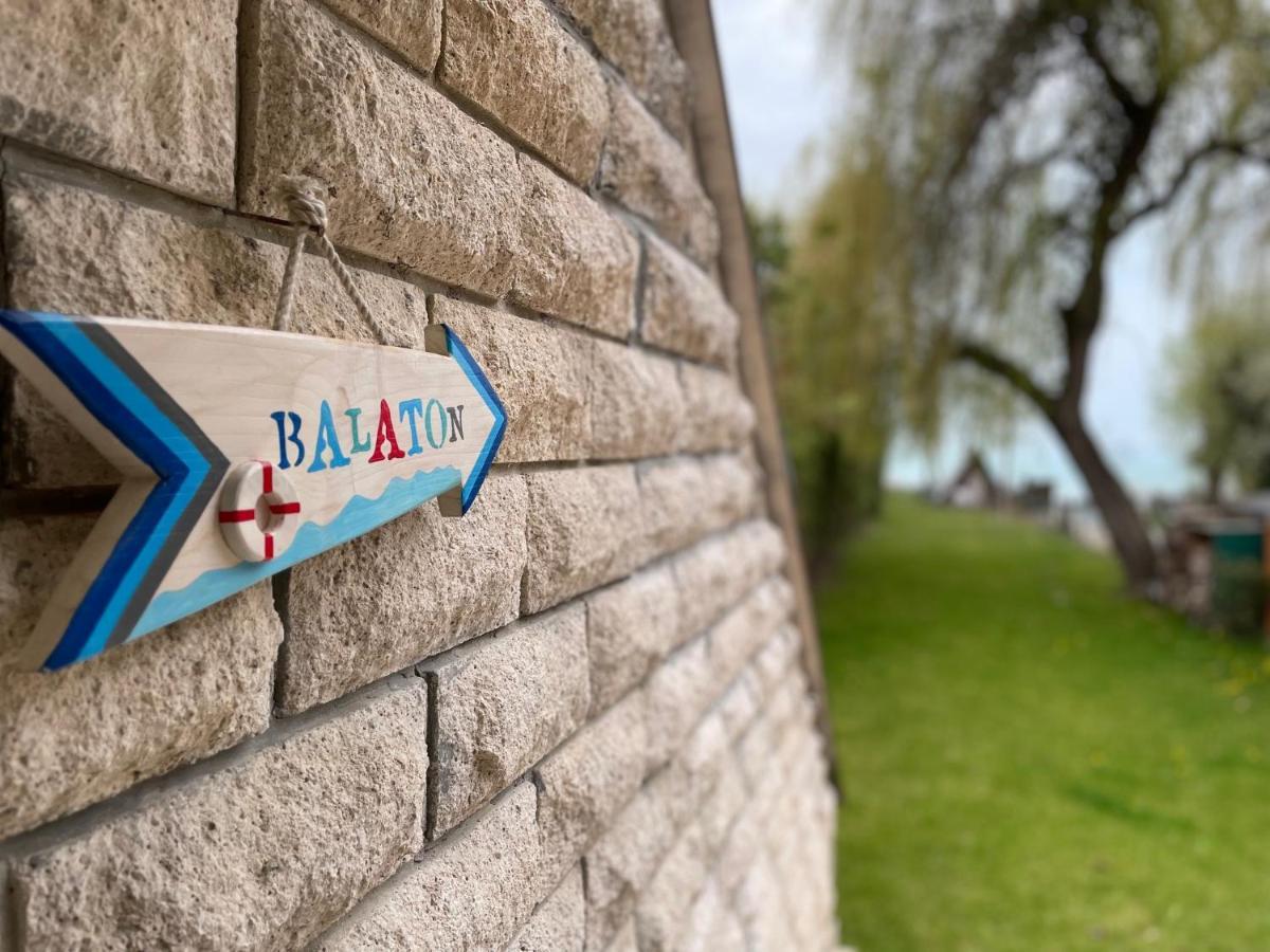 Green Lake House - Private Beach At Balaton Balatonakarattya Εξωτερικό φωτογραφία